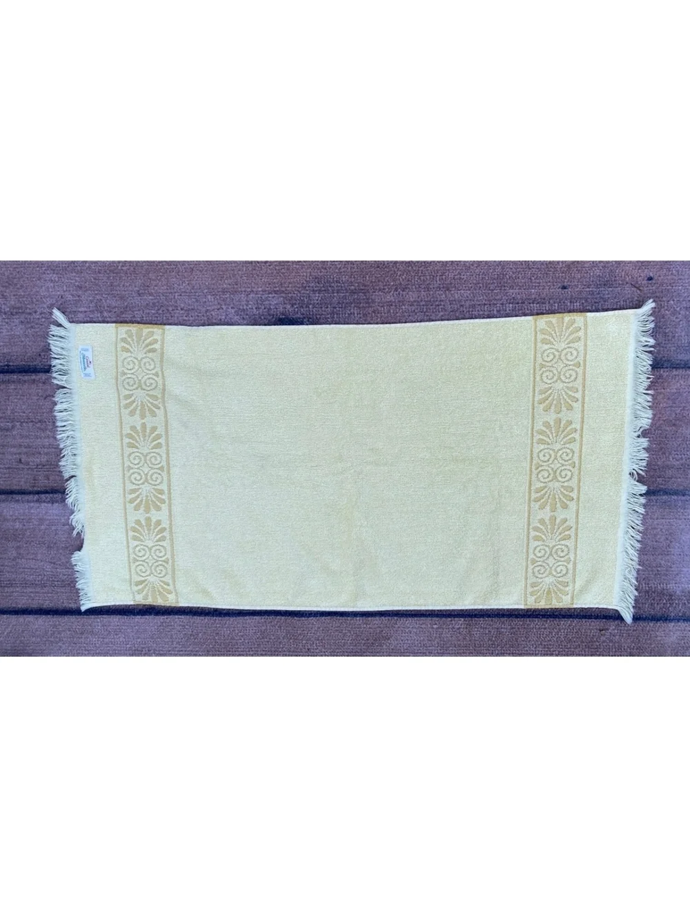 Vintage midcentury cannon monticello sculpted fringed butter yellow hand towel
